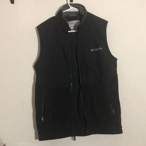 Columbia Titanium Vest Men's   Sz S.  Used Good Condition